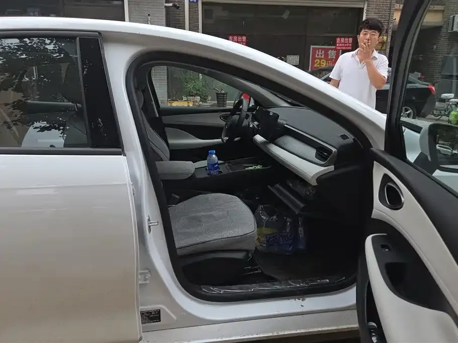 BYD Seal 05 DM-i 2026 из CN, фото 6