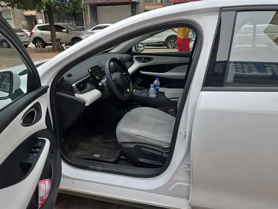BYD Seal 05 DM-i 2026 из CN, фото 4