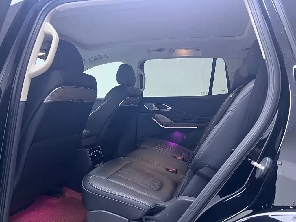 Hongqi HS7 2023 из CN, фото 2