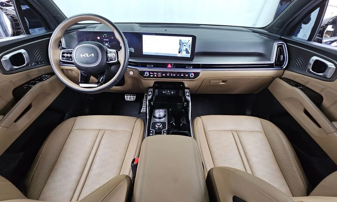 Kia Sorento — фото 6