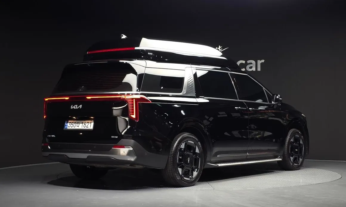 Kia Carnival — фото 4