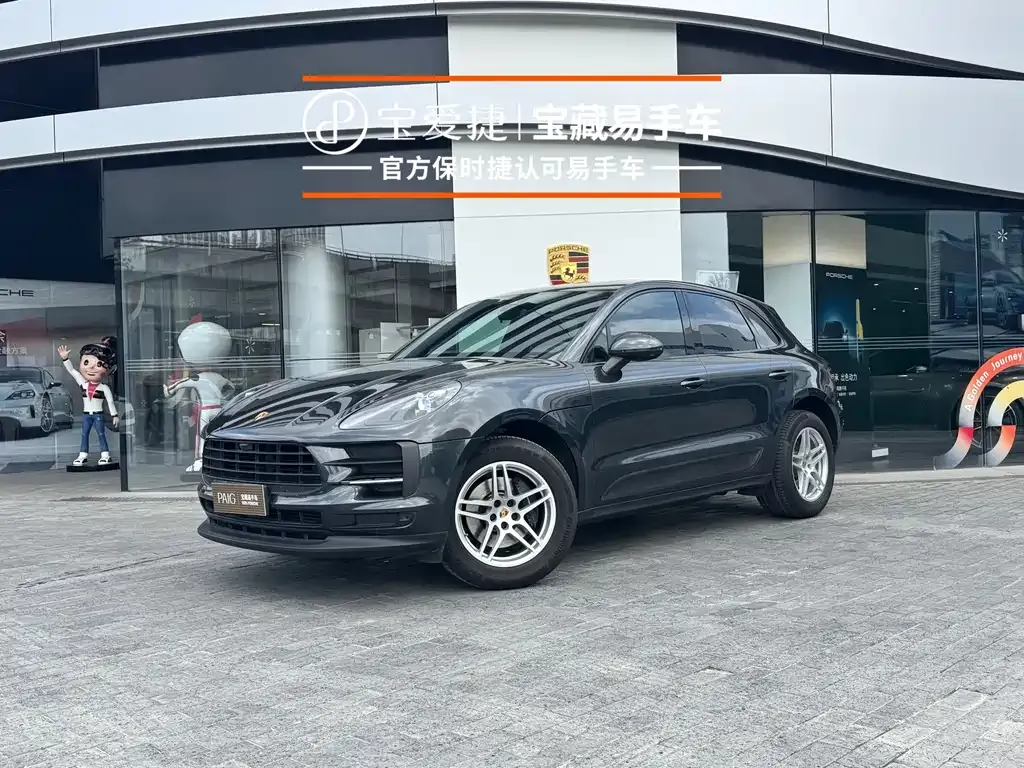 Porsche Macan — фото 1