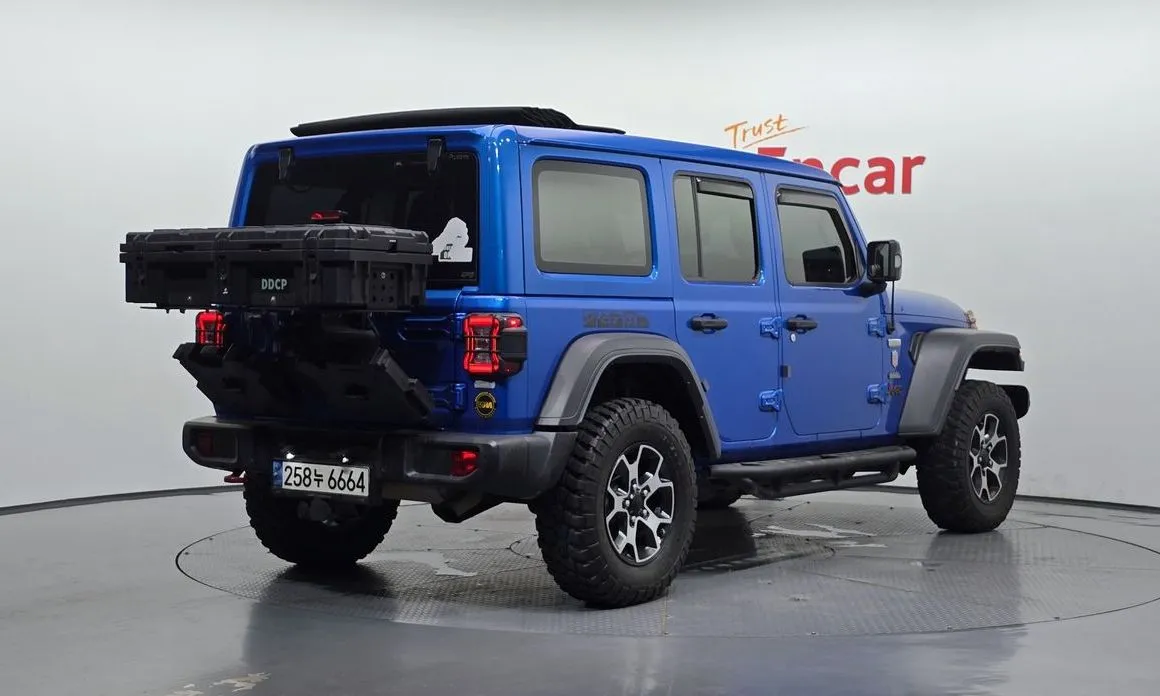 Jeep Wrangler 2021 из KR, фото 3