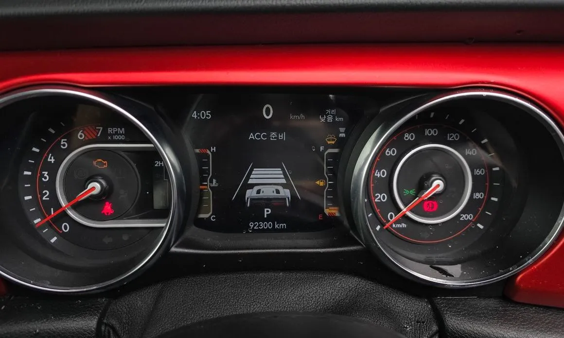 Jeep Wrangler 2021 из KR, фото 8
