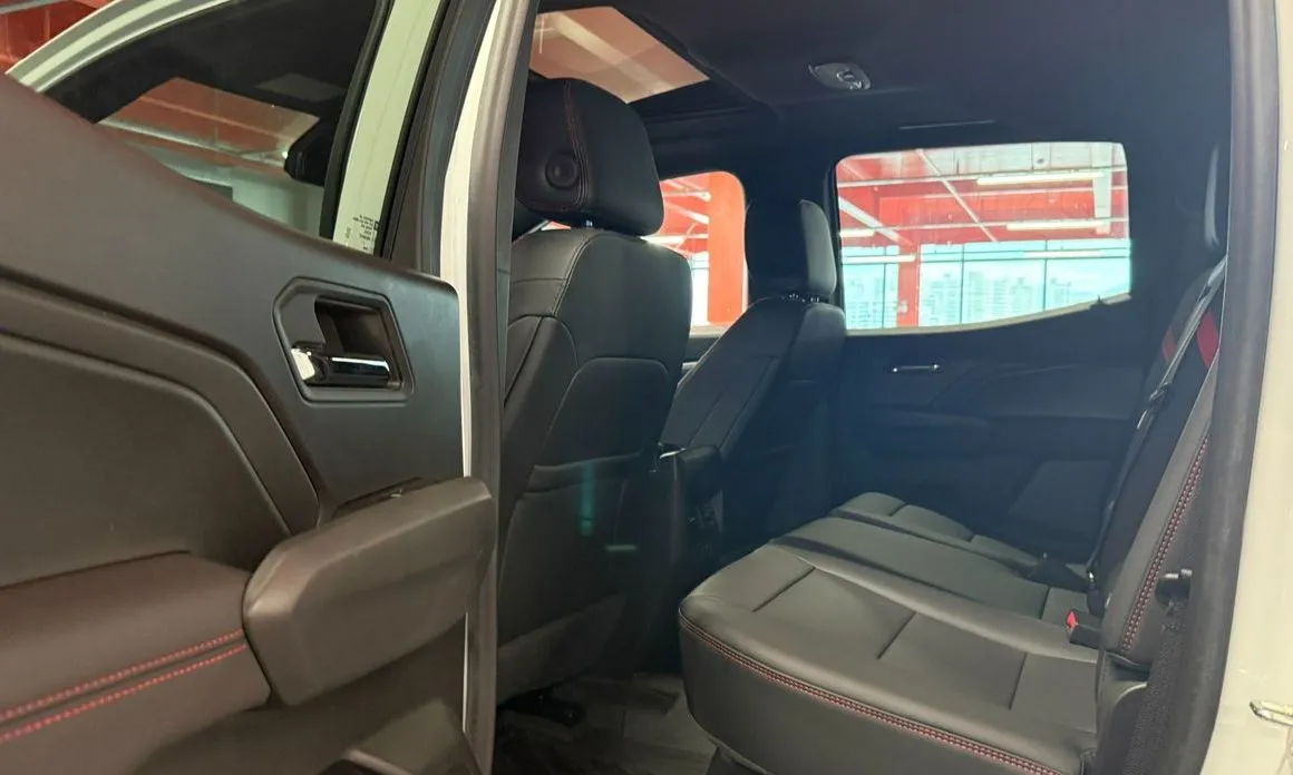 Chevrolet (GM Daewoo) Colorado 2023 из KR, фото 4