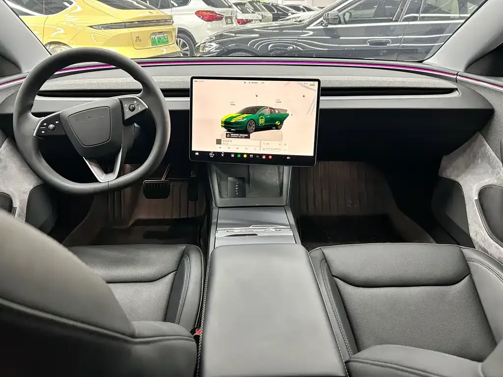 Tesla Model 3 — фото 9