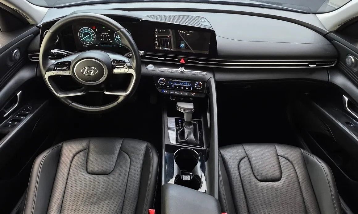 Hyundai AVANTE — фото 2
