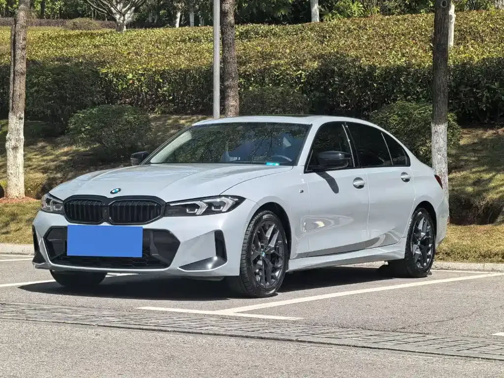 BMW 3 Series — фото 1