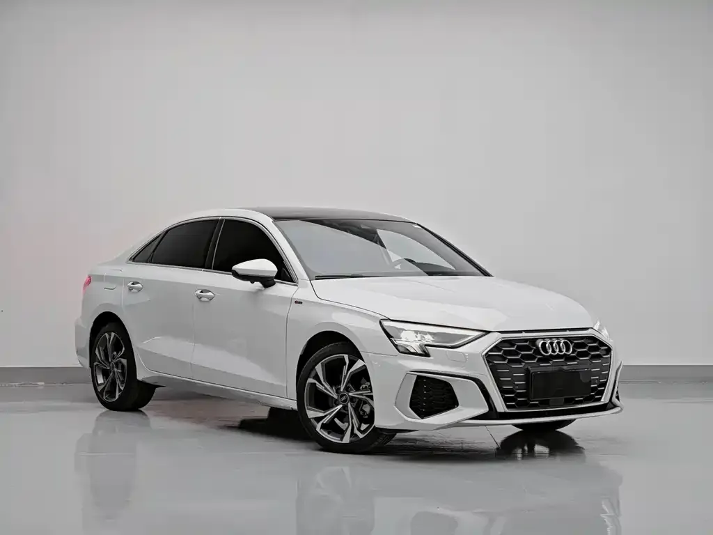 Audi A3 — фото 2