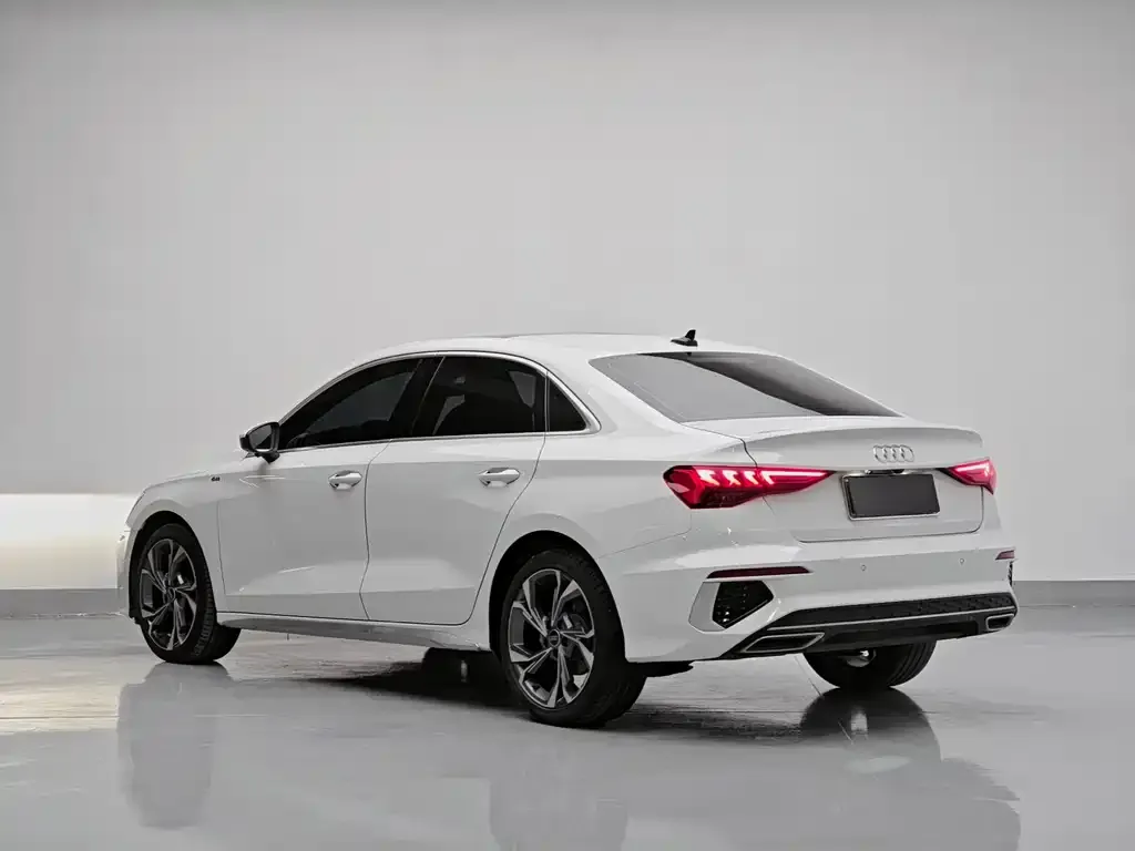 Audi A3 — фото 7