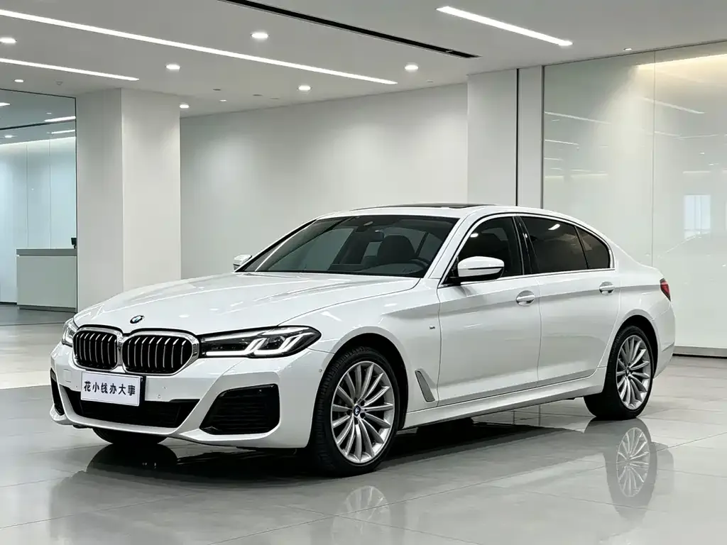 BMW 5 Series — фото 1