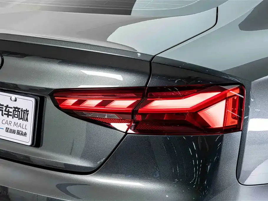 Audi A5 (Import) — фото 9