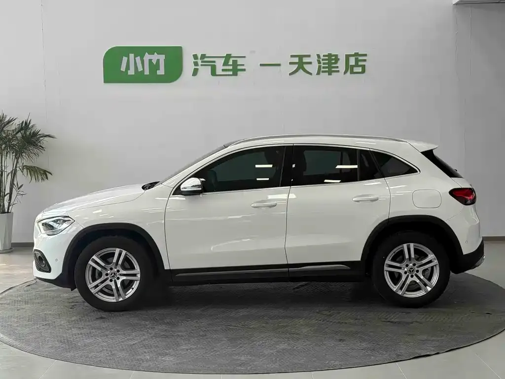 Mercedes-Benz GLA — фото 5