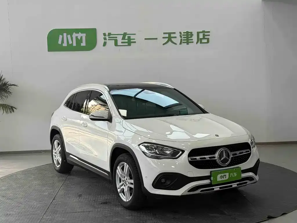 Mercedes-Benz GLA — фото 8