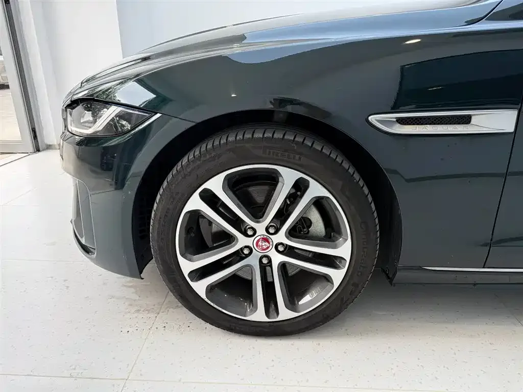 Jaguar XEL 2024 из CN, фото 5