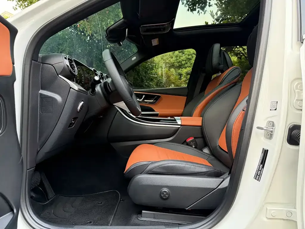 Mercedes-Benz GLC — фото 9