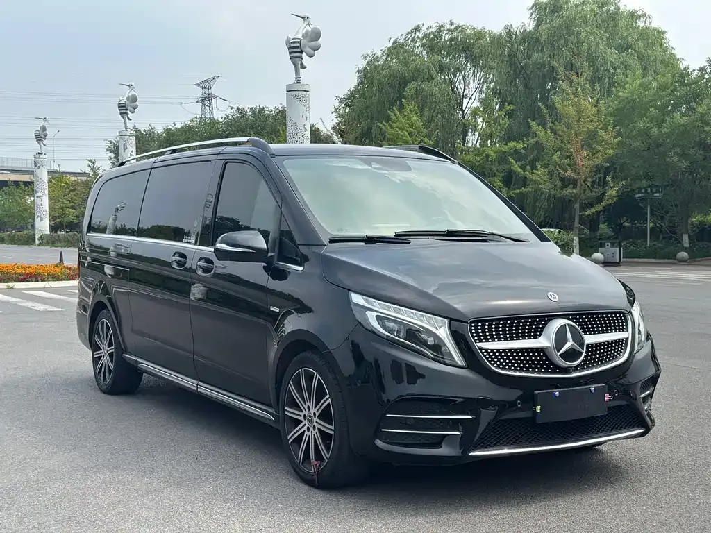 Mercedes-Benz V-Class — фото 5
