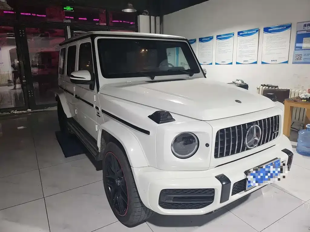 Mercedes-Benz G-Class