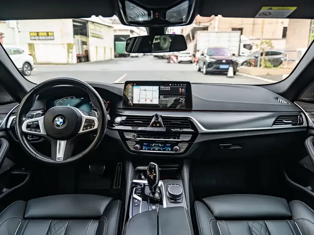 BMW 5 Series (Import) — фото 3