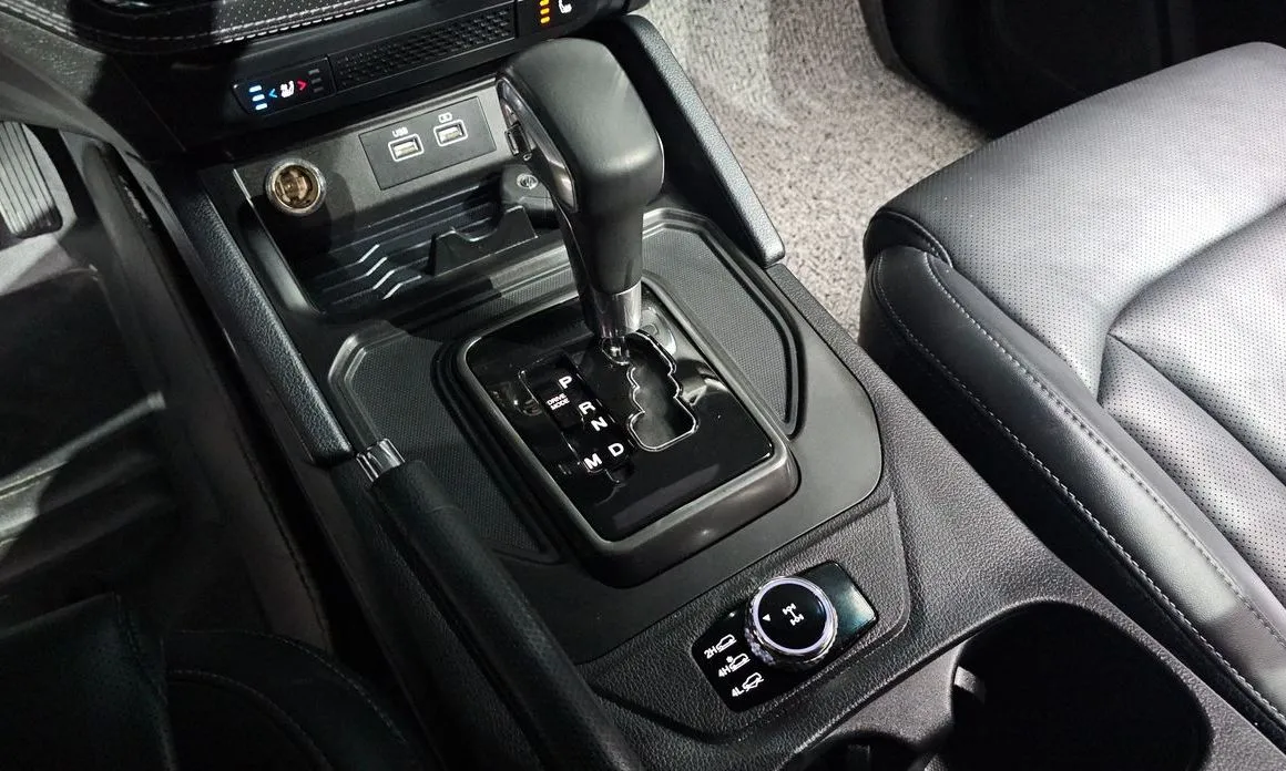 KG Mobility (Ssangyong) Rexton — фото 10