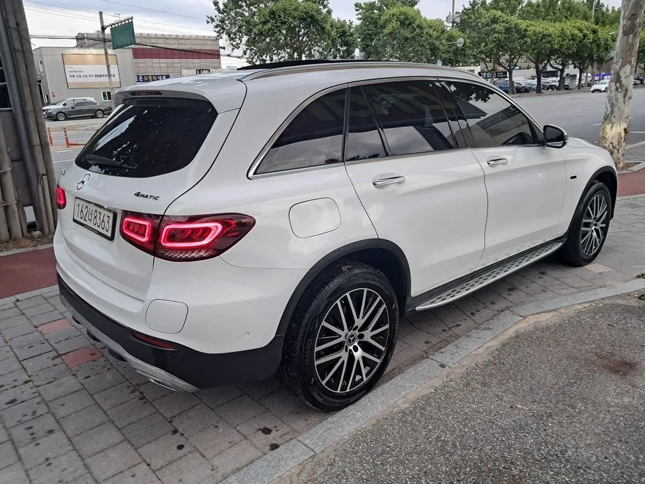 Mercedes-Benz GLC-Class — фото 9