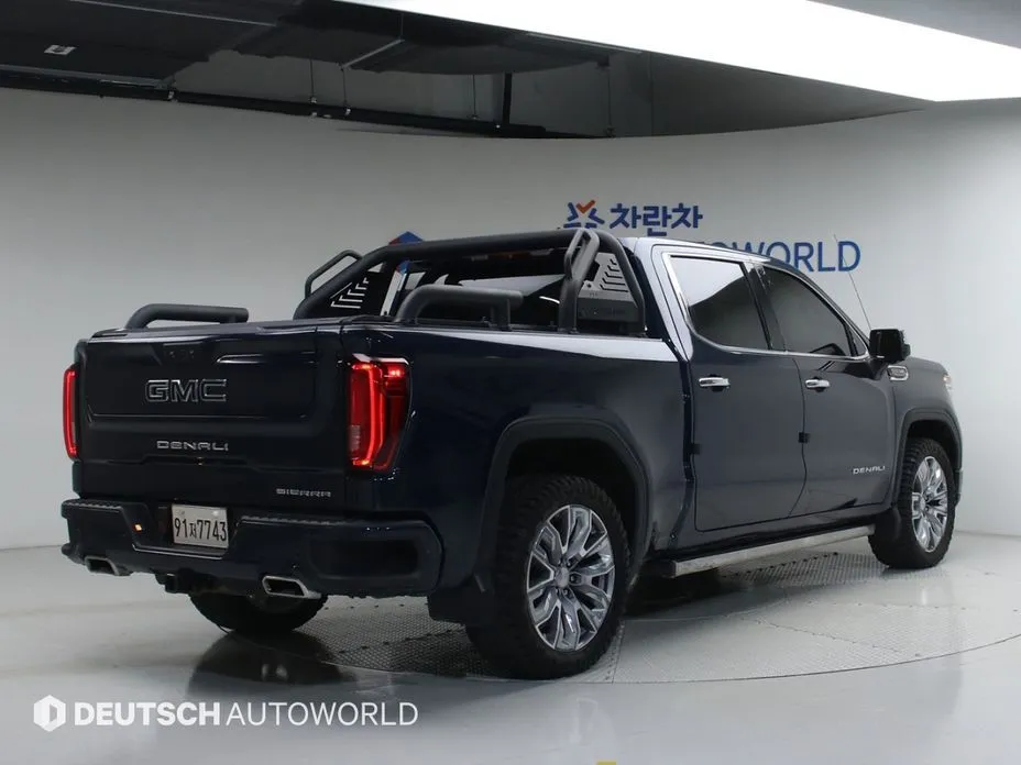 GMC Sierra — фото 2