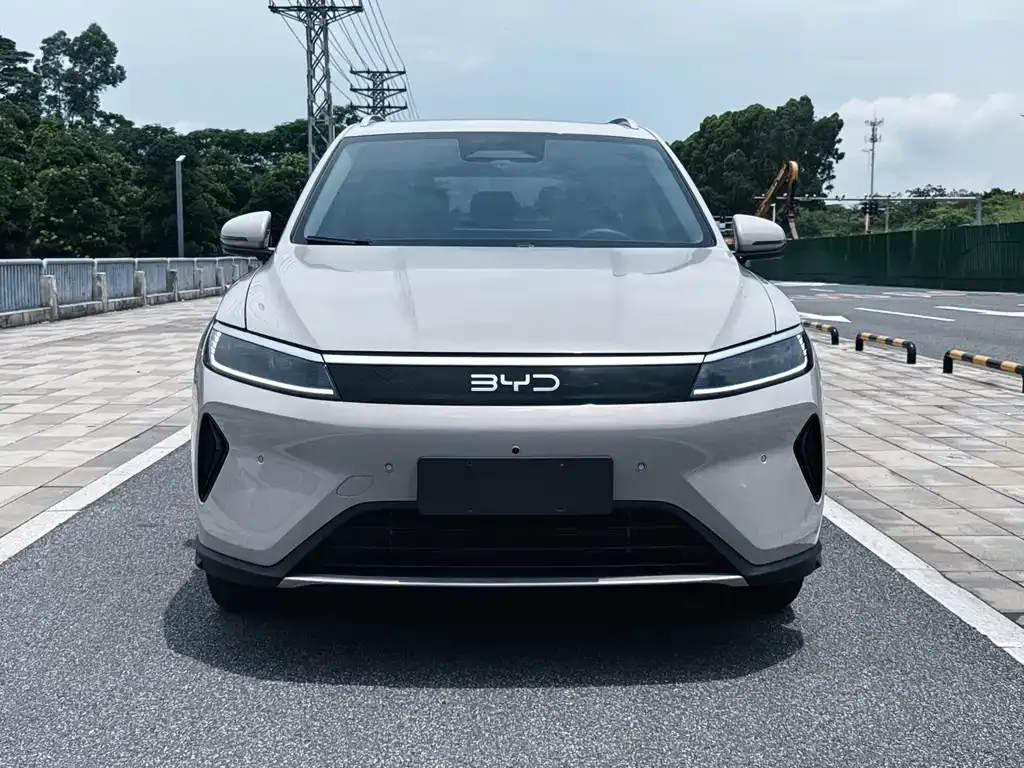 BYD Seal 05 DM-i — фото 6