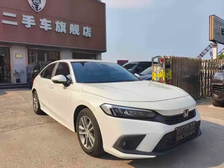 Honda Civic — фото 1