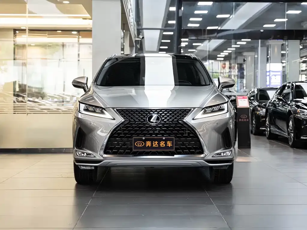 Lexus RX — фото 8