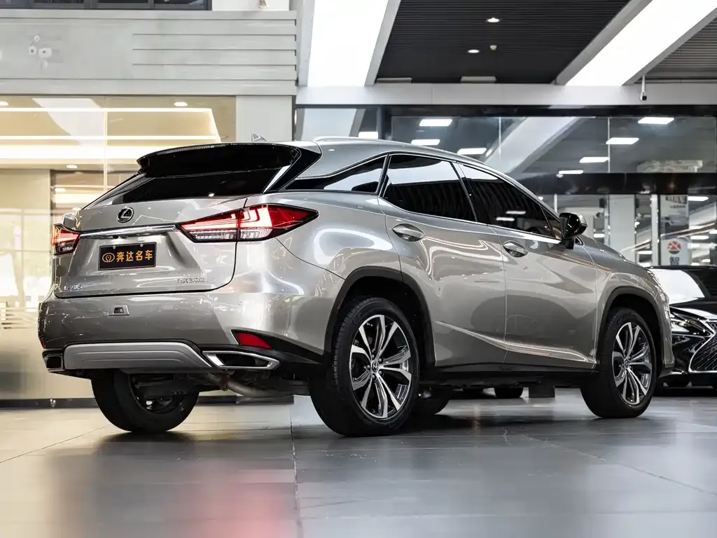 Lexus RX — фото 5