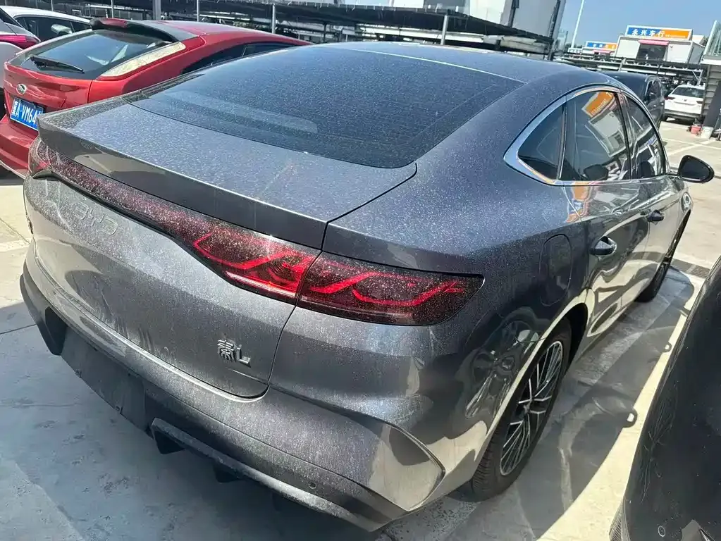 BYD Qin L — фото 2