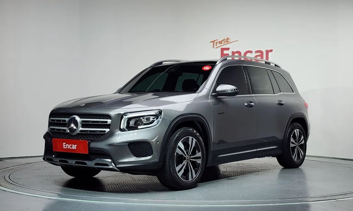 Mercedes-Benz GLB-Class — фото 1