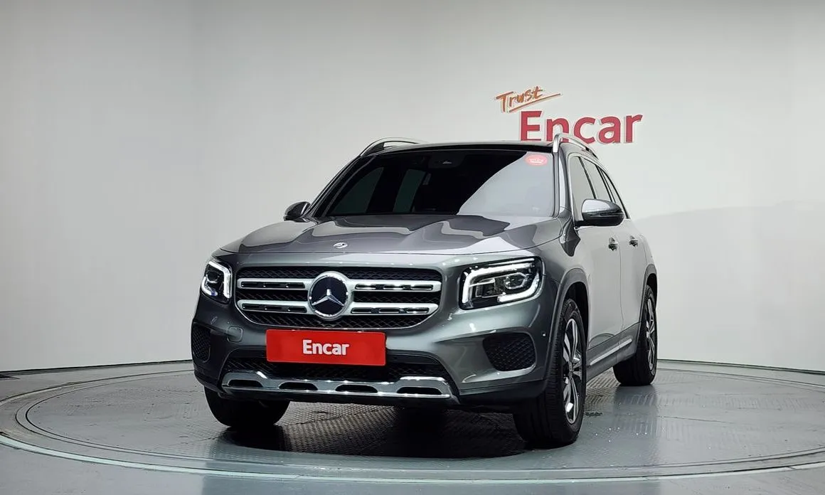 Mercedes-Benz GLB-Class — фото 7