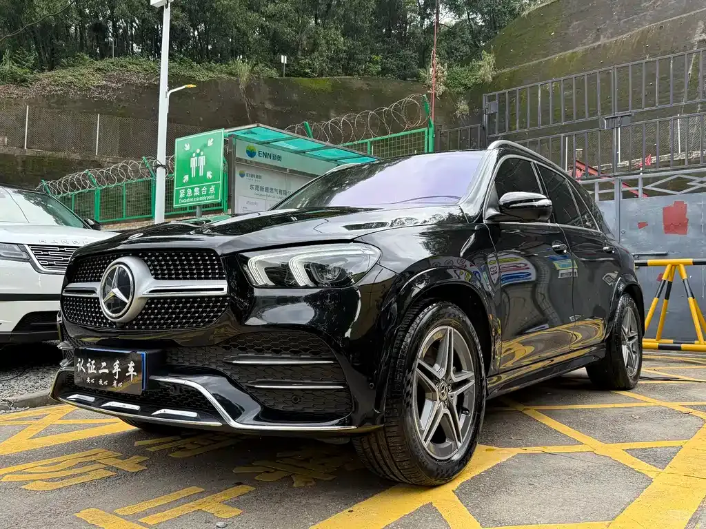 Mercedes-Benz GLE (Import) — фото 1