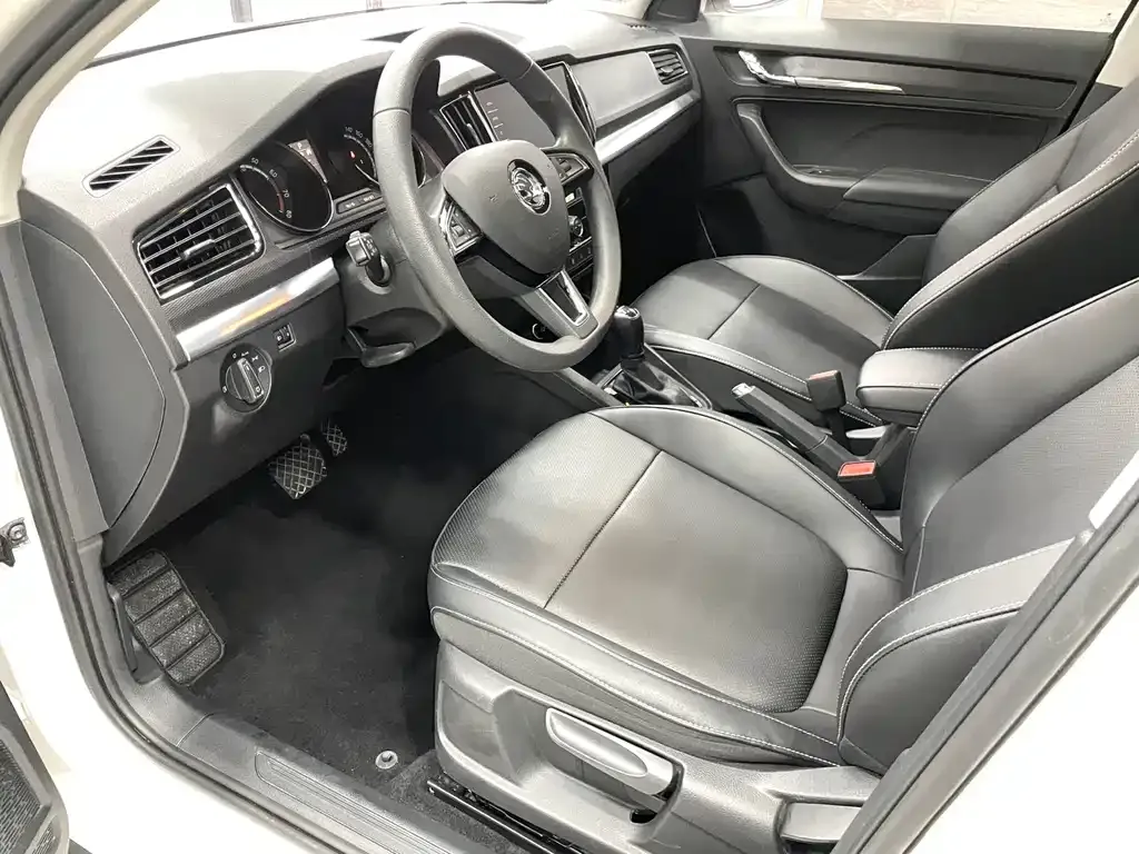 Skoda Kamiq — фото 10