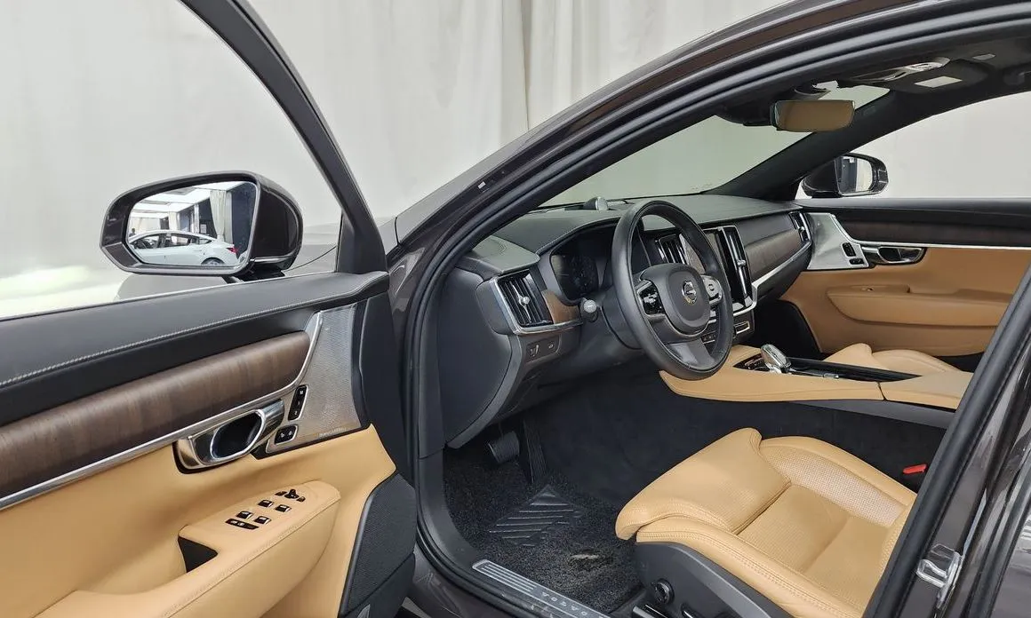 Volvo S90 2021 из KR, фото 8