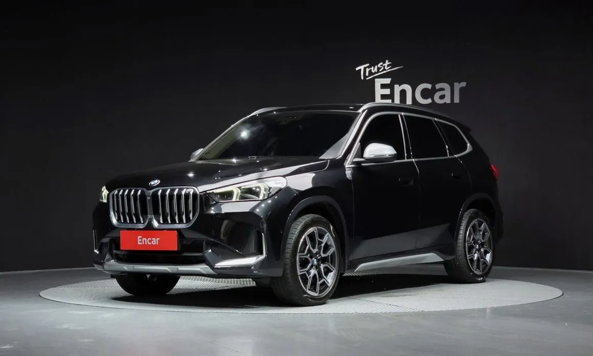 BMW X1 — фото 1
