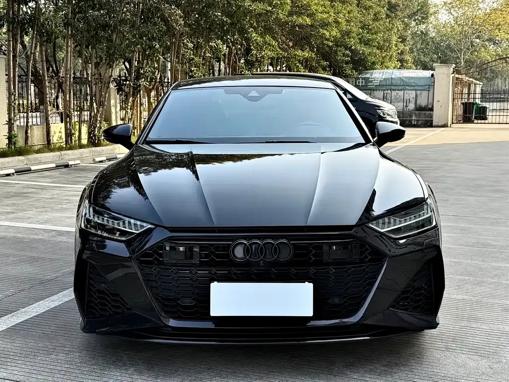 Audi A7L — фото 10