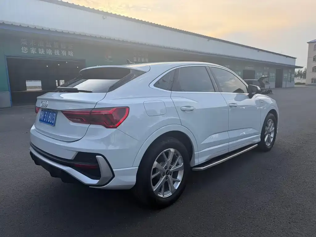 Audi Q3 Sportback 2022 из CN, фото 3