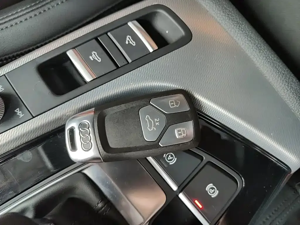 Audi A5 (Import) — фото 4