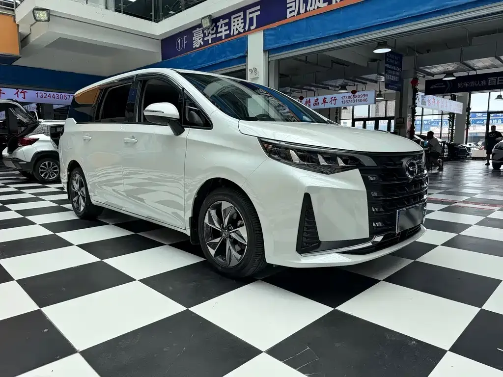 GAC Motor Trumpchi M6 — фото 2