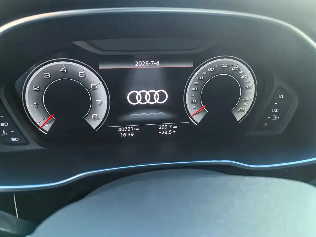Audi Q3 — фото 2
