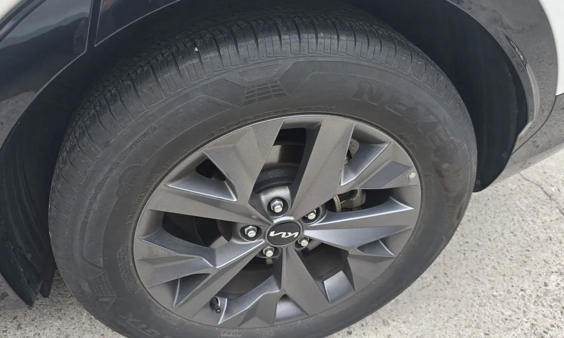 Kia Sportage — фото 5