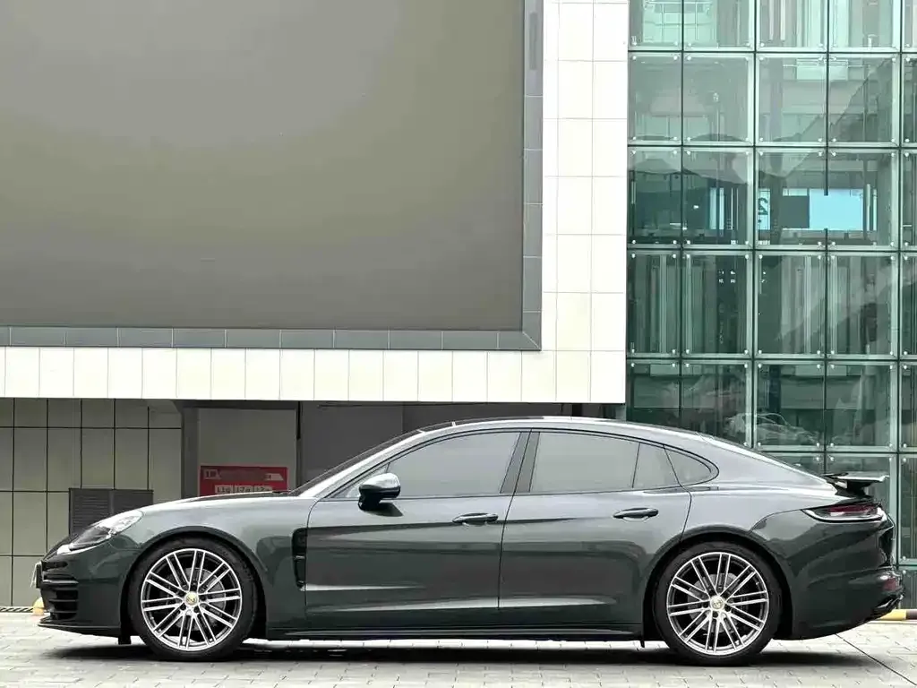 Porsche Panamera — фото 5