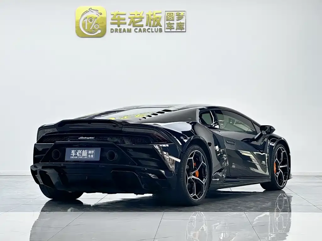 Lamborghini Huracan — фото 7