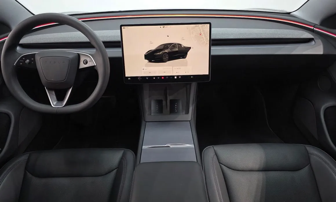 Tesla Model 3 — фото 7