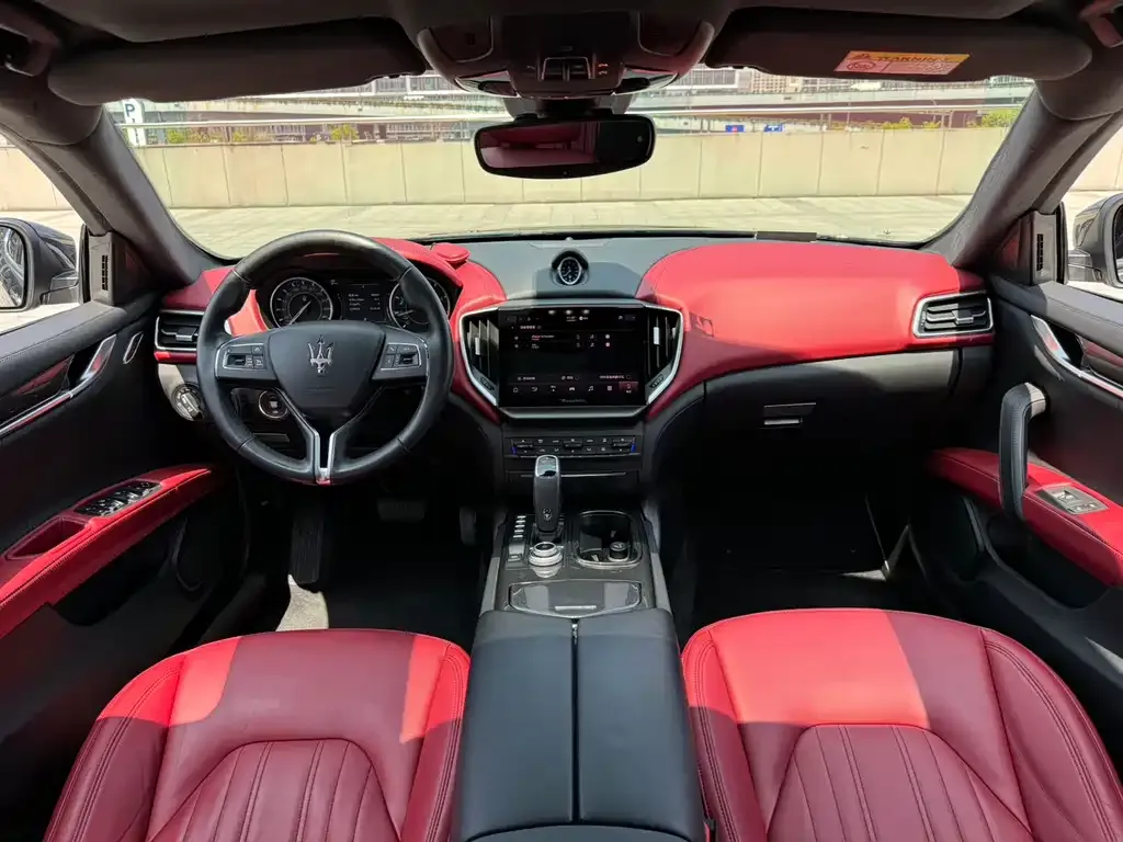 Maserati Ghibli — фото 6