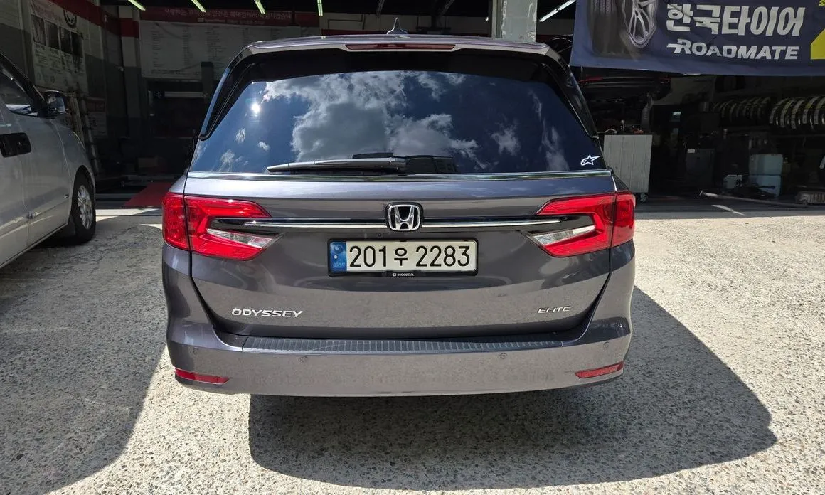Honda Odyssey — фото 10