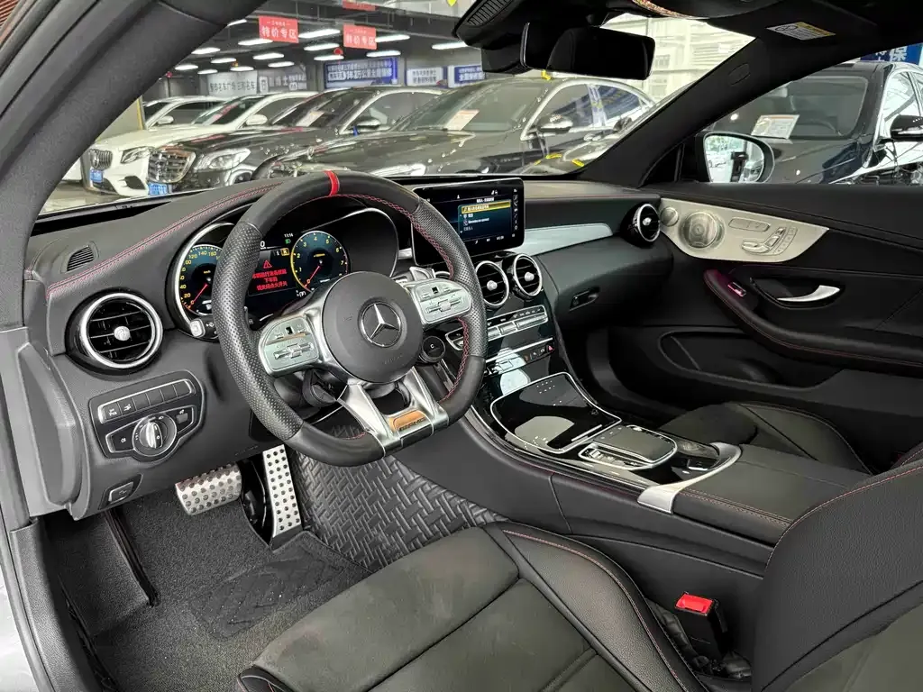 Mercedes-Benz C-Class AMG — фото 7