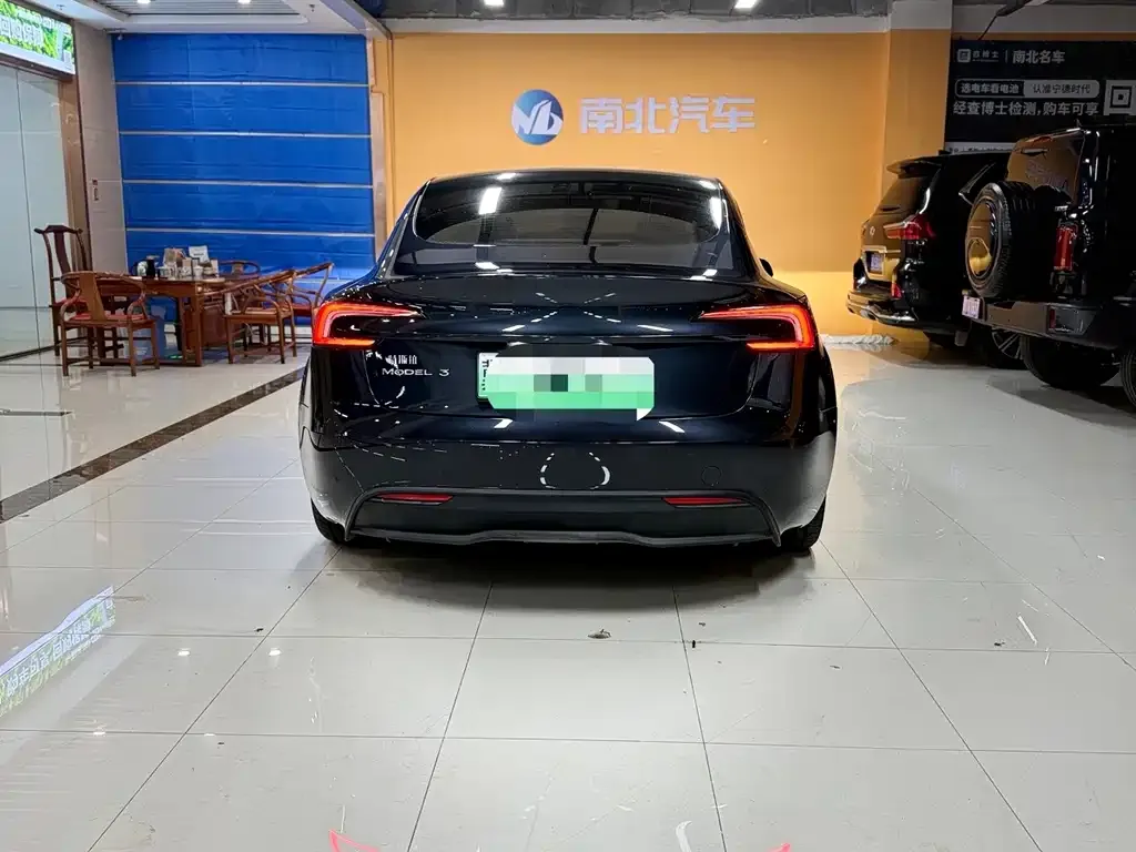 Tesla Model Y — фото 5